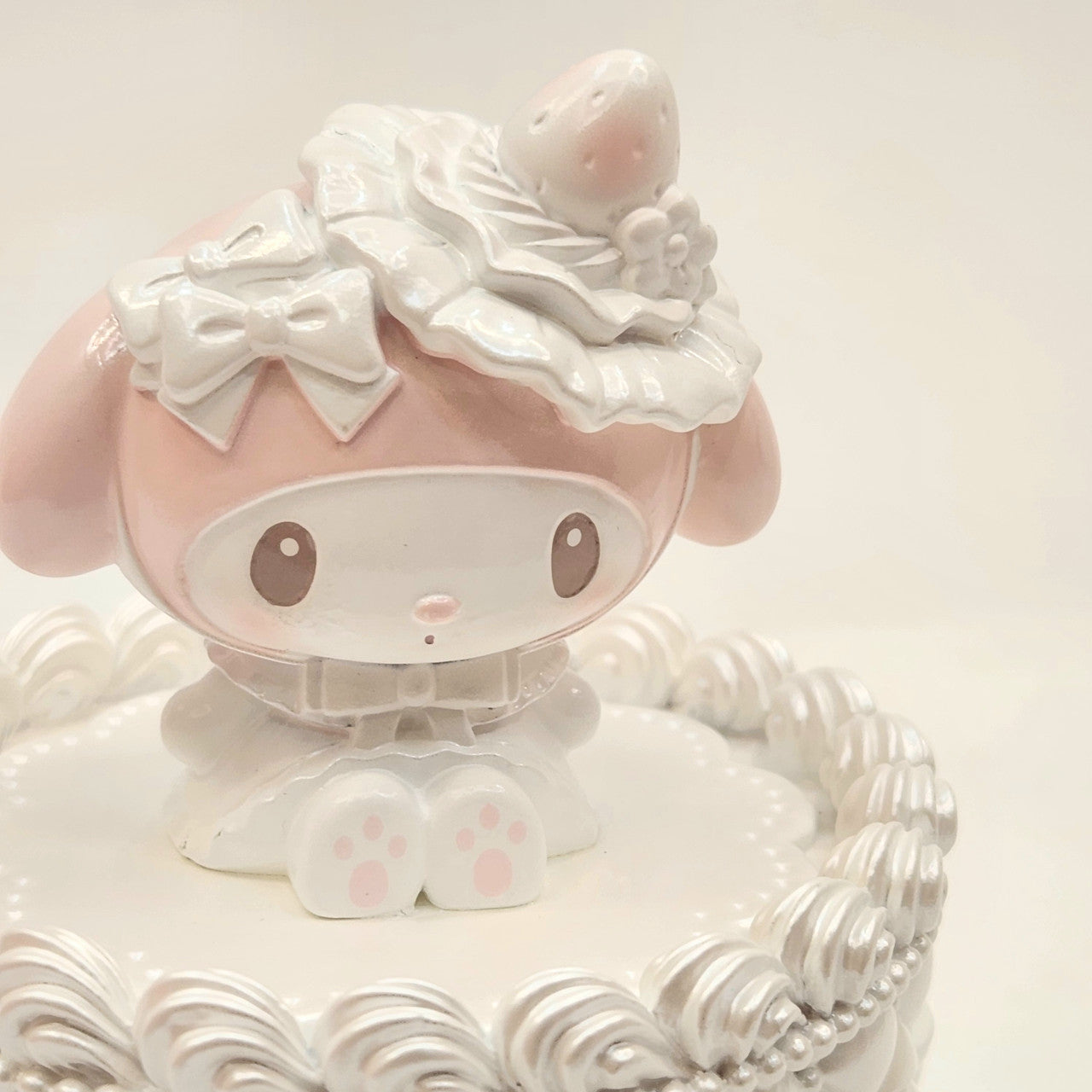 My Melody STRAWBERRY Accessory Case