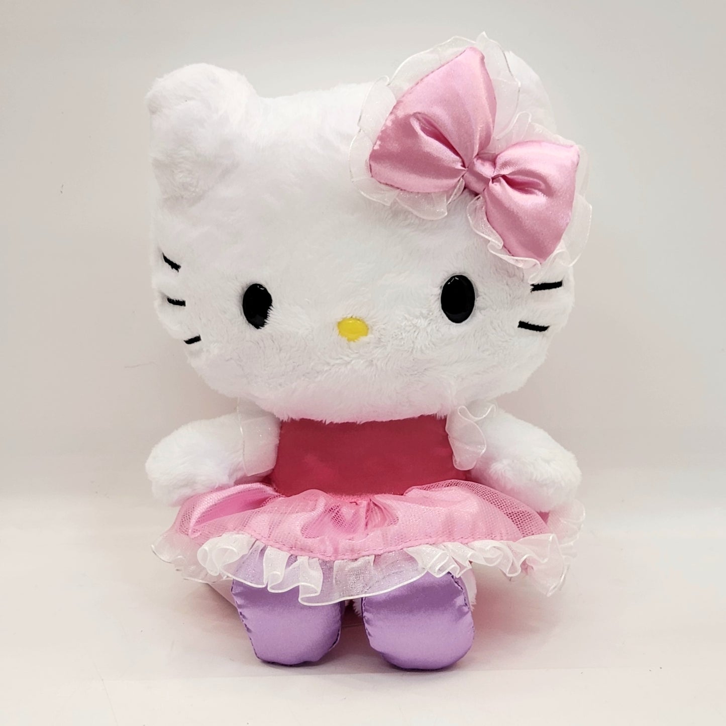 Sanrio LOVELY GIRL 7" Plush